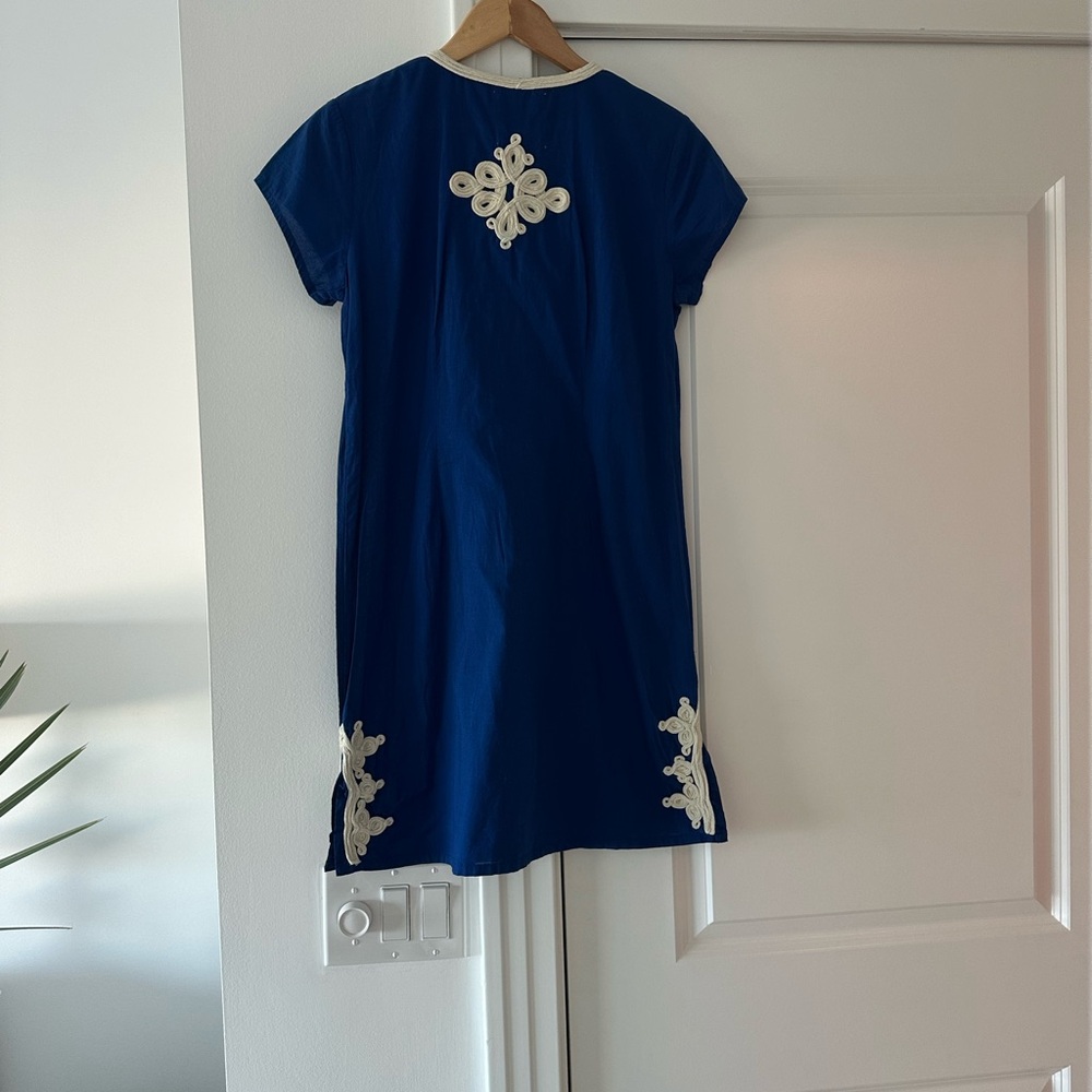 Gallabia Embroidered Trim Kaftan Dress - Picture 9 of 12